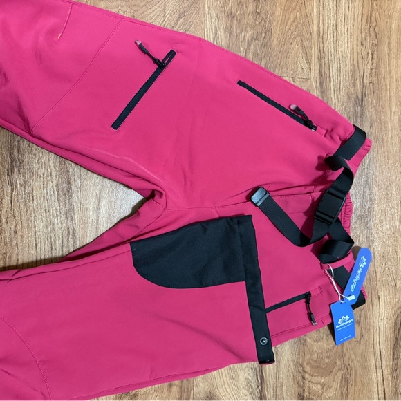 Women's Pink Ski & Snow Jacket - Picture 9 of 10